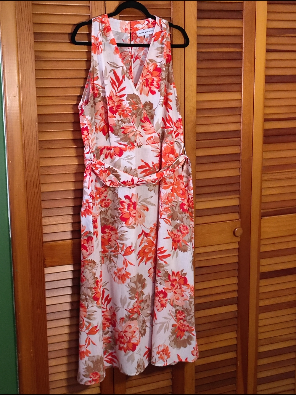 Sleeveless Floral Maxi Dress in Coral & Beige